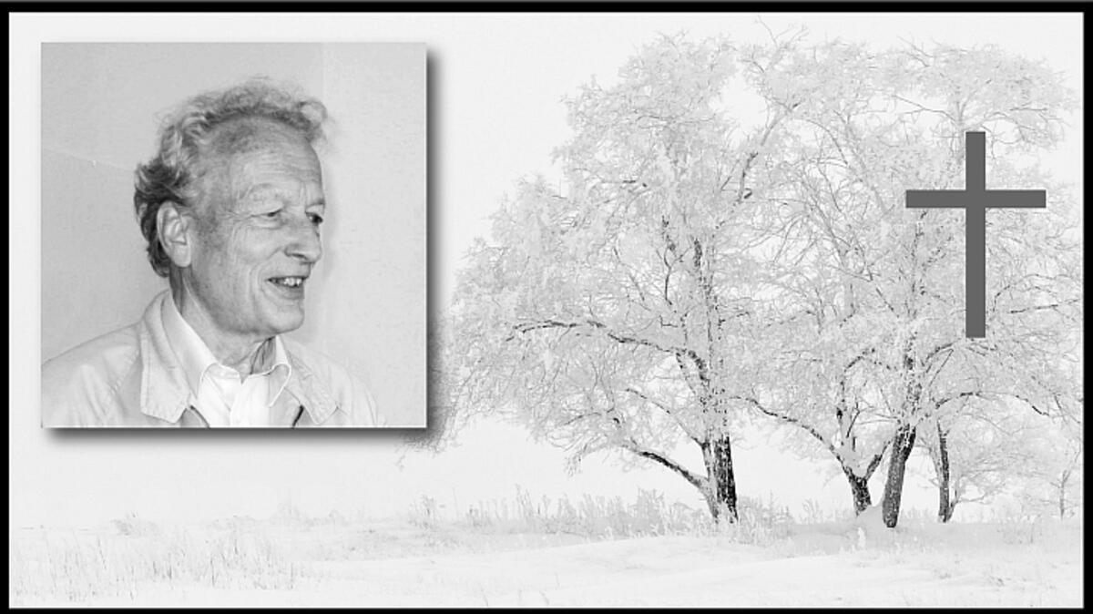 Trauerbild mit Foto, verschneiten Bäumen udn Kreuz
