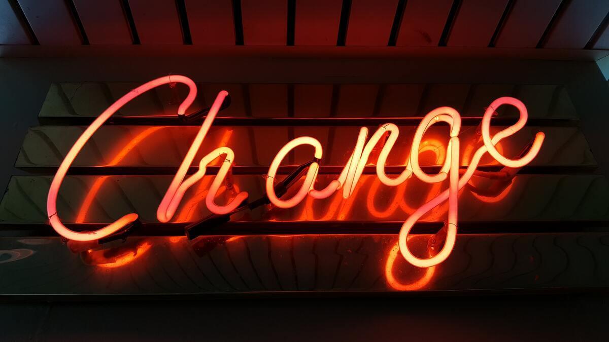 Lettering "Change"