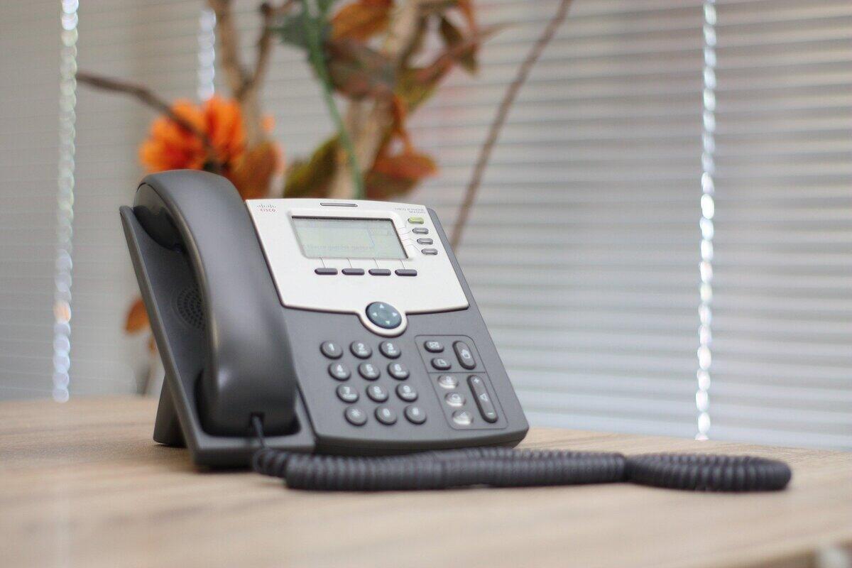 Telefon