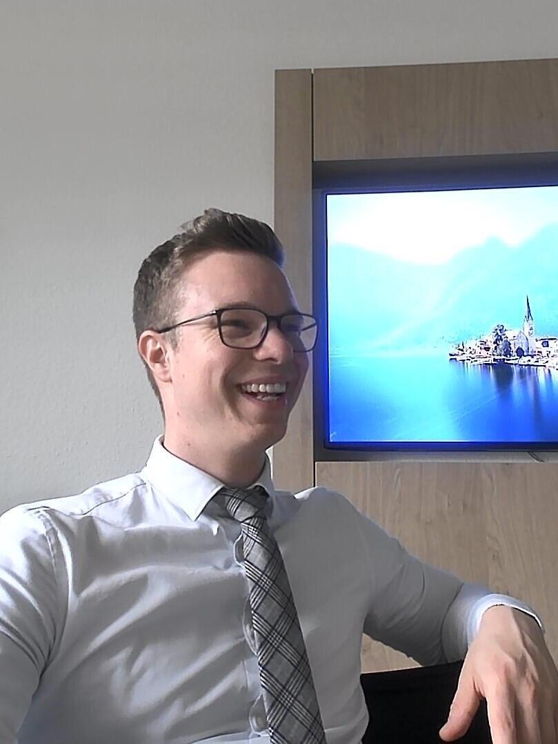 Jonas Schütz at his workplace